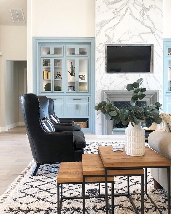 Striking Area Rugs